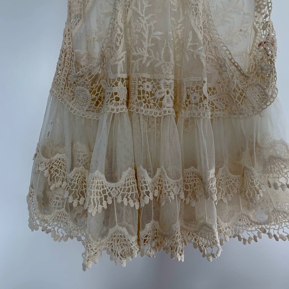 American Rag - Cream Lace Tank - Size Small - Picture 6 of 6